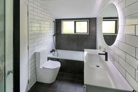 Photo of property in 6a Marjory Close, Broadmeadows, Wellington, 6035