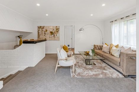 Photo of property in 1/14 Trident Place, Shelly Park, Auckland, 2014