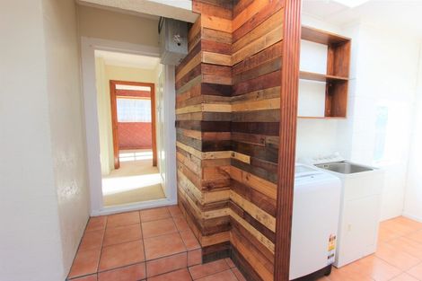 Photo of property in 5 Totara Terrace, Inglewood, 4330