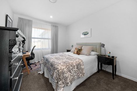 Photo of property in 42 Orchard Road, Greytown, 5712