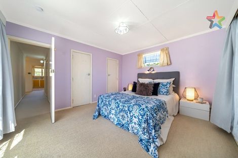 Photo of property in 6 Foster Street, Taita, Lower Hutt, 5011