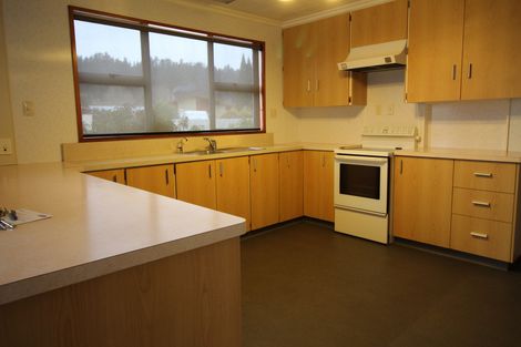 Photo of property in 4 Arnott Street, Alexandra, 9320