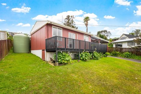 Photo of property in 4 Beverley Road, Stanmore Bay, Whangaparaoa, 0932