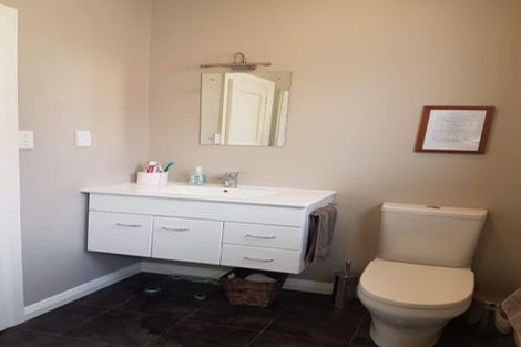 Photo of property in 22 Mcparland Street, Ebdentown, Upper Hutt, 5018