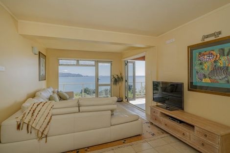 Photo of property in 39 Motuhoa Road, Tairua, 3508