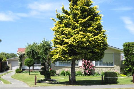 Photo of property in 14 Penwood Street, Russley, Christchurch, 8042