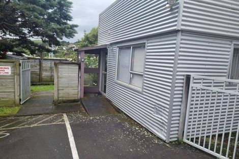 Photo of property in 3/126 Redwood Avenue, Tawa, Wellington, 5028