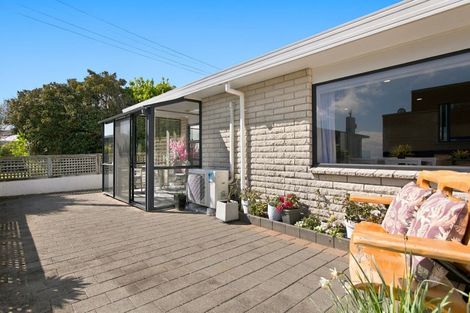 Photo of property in 3/30 Whiteley Street, Moturoa, New Plymouth, 4310