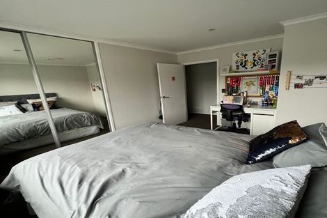 Photo of property in 5 Wautaiti Drive, Riverhead, 0820