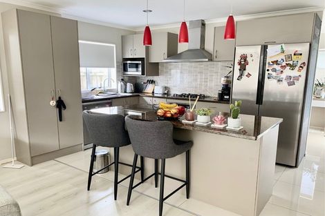 Photo of property in 46a Millen Avenue, Pakuranga, Auckland, 2010