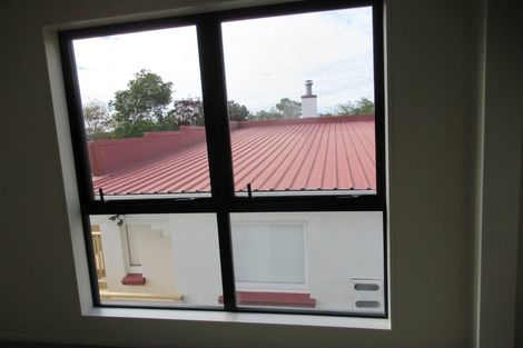 Photo of property in 2 Nikau Street, New Lynn, Auckland, 0600