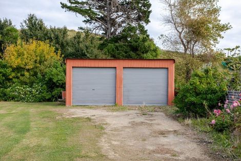 Photo of property in 40 Seaview Road, Herbertville, Dannevirke, 4970