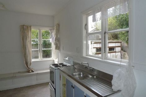 Photo of property in 4 Seton Street, Riccarton, Christchurch, 8011