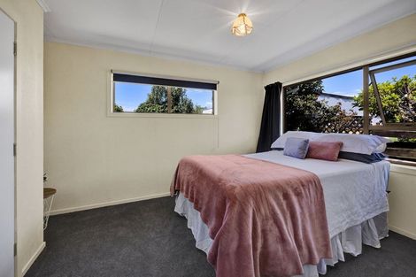 Photo of property in 86 Blake Street, Waitara, 4320