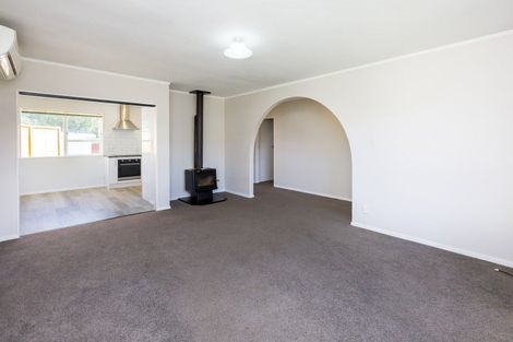 Photo of property in 5 Akron Grove, Totara Park, Upper Hutt, 5018