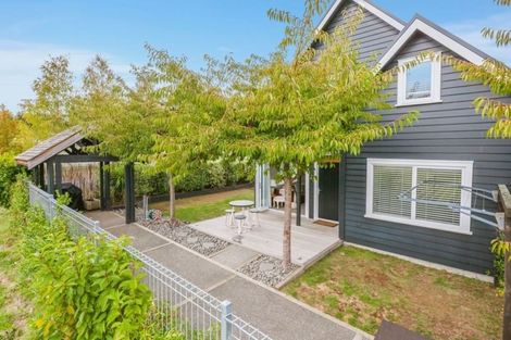 Photo of property in 132 Kenrigg Road, Kinloch, Taupo, 3377
