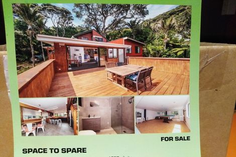 Photo of property in 53 Rayner Road, Piha, New Lynn, 0772