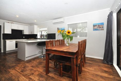 Photo of property in 4/55 Mountain Road, Mangere Bridge, Auckland, 2022