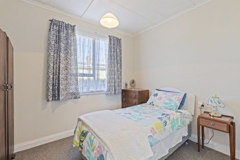 Photo of property in 11a Queen Street, Waitara, 4320