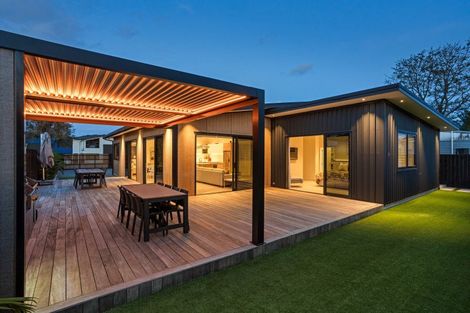 Photo of property in 107 Wattle Place, Whangamata, 3620