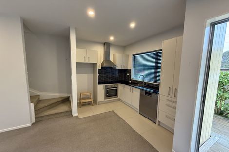 Photo of property in 26/11 Ray Small Drive, Papakura, 2110