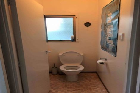 Photo of property in 18 Kawaka Street, Titirangi, Auckland, 0604