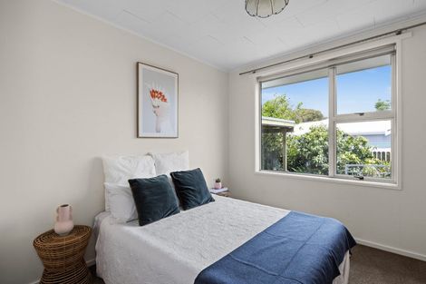 Photo of property in 332 Clifton Road, Te Awanga, 4102