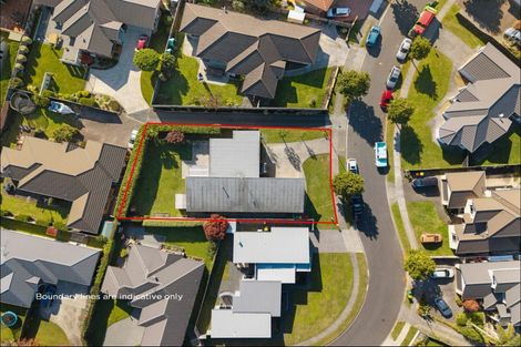 Photo of property in 18 Milbrook Place, Chartwell, Hamilton, 3210