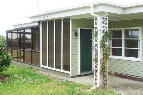 Photo of property in 8a Woolfield Road, Papatoetoe, Auckland, 2025