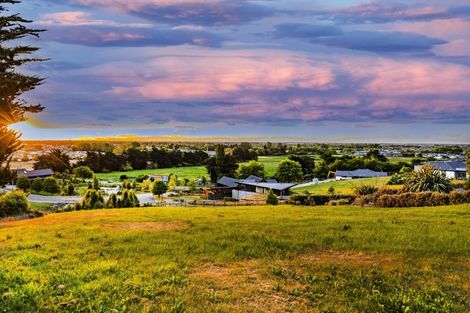 Photo of property in 30 Kitcheners Knoll Road, Kennedys Bush, Christchurch, 8025