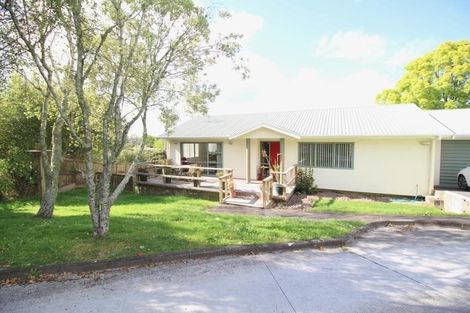 Photo of property in 4a Roberts Road, Matakatia, Whangaparaoa, 0930