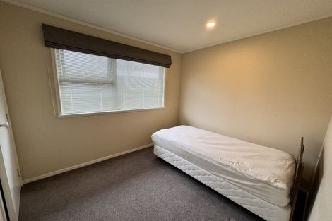 Photo of property in 30 Armagh Road, Blockhouse Bay, Auckland, 0600