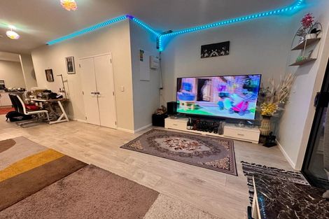 Photo of property in 83 Walters Road, Papakura, Takanini, 2110