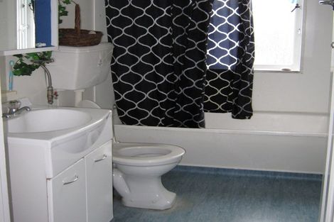 Photo of property in 13 Hall Street, Newtown, Wellington, 6021