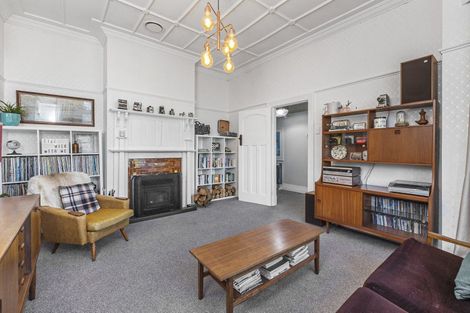 Photo of property in 331 Ravensbourne Road, Maia, Dunedin, 9022