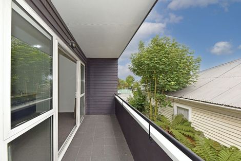 Photo of property in 2/24 Whitmore Street, Edgeware, Christchurch, 8013