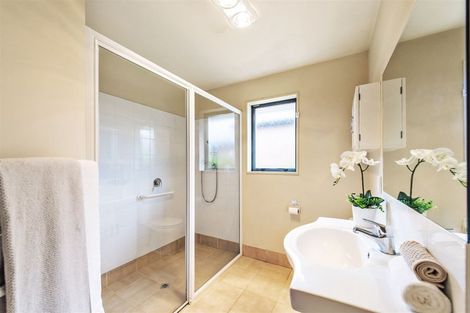 Photo of property in 2/453 Greers Road, Bishopdale, Christchurch, 8053