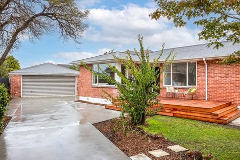 Photo of property in 44 Flower Street, Bryndwr, Christchurch, 8053