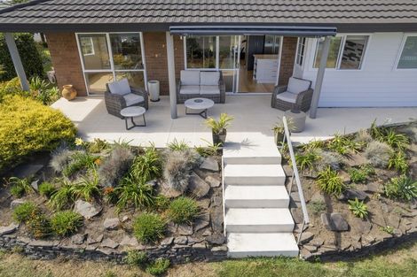 Photo of property in 106 Hamurana Road, Omokoroa, 3114