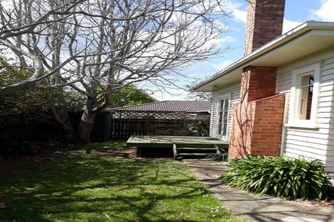 Photo of property in 94 Queen Street, Waiuku, 2123