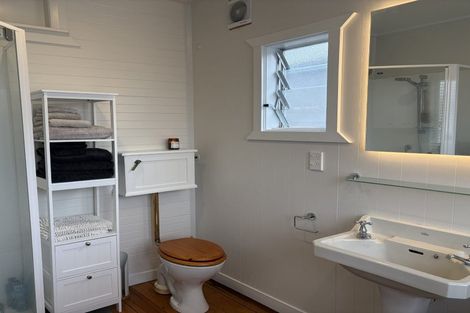 Photo of property in 7 Rata Street, Eastbourne, Lower Hutt, 5013