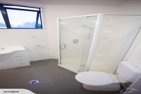 Photo of property in 63a Randwick Crescent, Moera, Lower Hutt, 5010