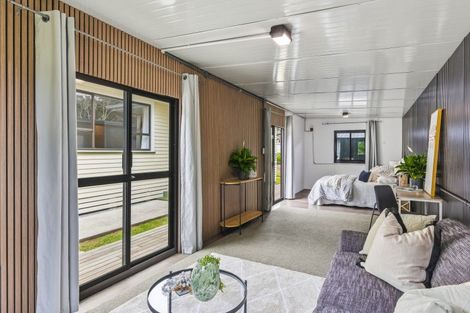 Photo of property in 52 Ruahine Street, Paraparaumu, 5032