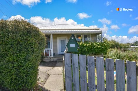 Photo of property in 20 Aberfeldy Street, Lookout Point, Dunedin, 9011