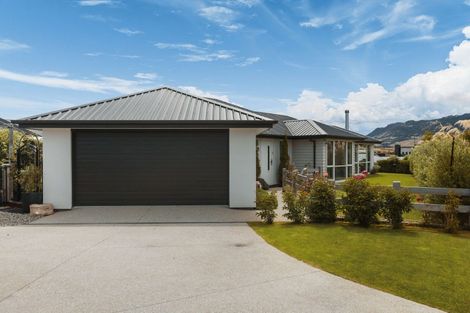 Photo of property in 5 Arion Court, Mount Pisa, Cromwell, 9383