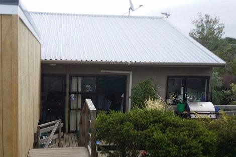 Photo of property in 1/32 Killarney Avenue, Torbay, Auckland, 0630