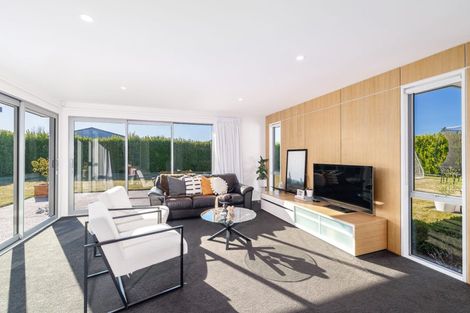 Photo of property in 26 Elizabeth Allen Drive, West Melton, 7618