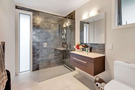 Photo of property in 20 Brougham Place, Springvale, Whanganui, 4501