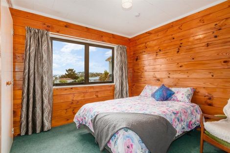 Photo of property in 6 The Bollard, Whitby, Porirua, 5024