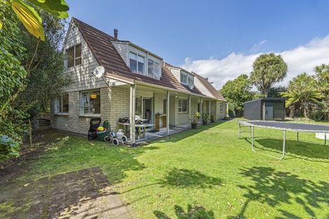 Photo of property in 1138 South Road, Oakura, 4314